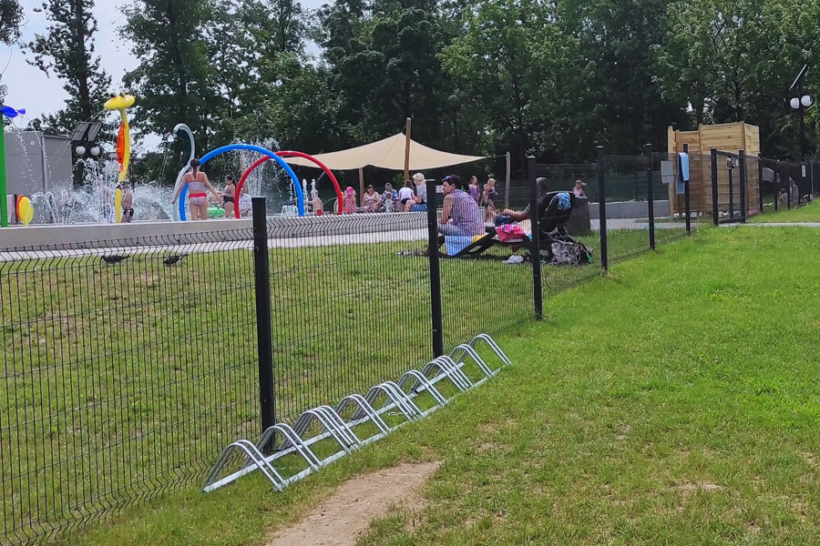 Wodny Plac Zabaw - parking rowerowy.