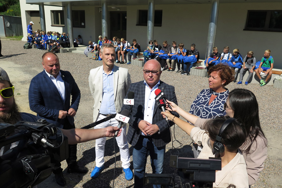 Otwarcie nowego budynku na Kresach.