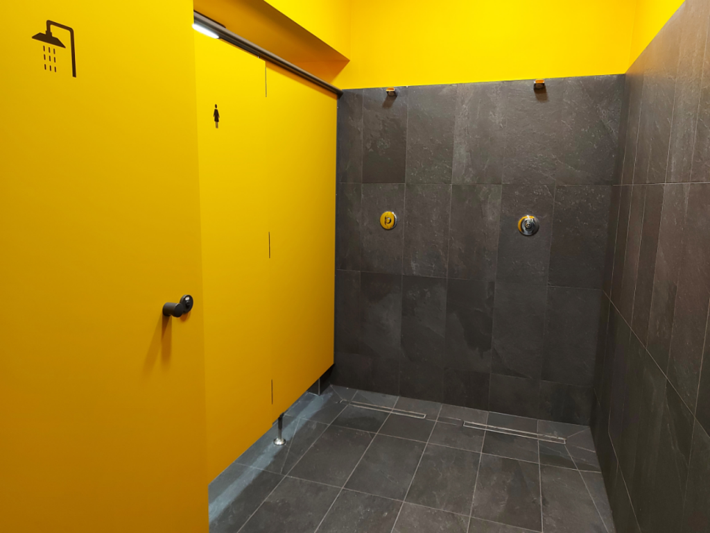 Nowe szatnie przy ul. Dąbrowskiego 113