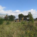 Budowa boiska ze sztuczną nawierzchnią.